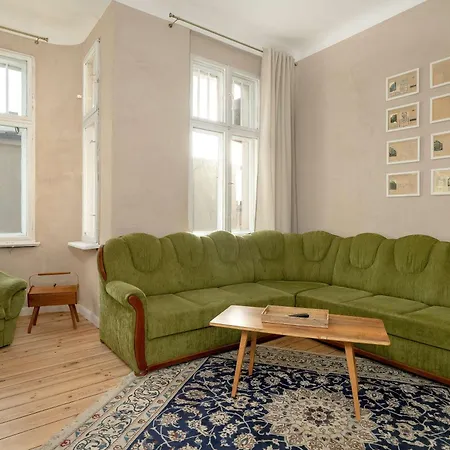 Apartment Spacious Family With Balcony Near Mtp By Renters Poznan